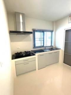 ให้เช่า บ้านเดี่ยว M1065 เซนโทร บางนา 164 ตรม 50 ตรว-202505071604321746608672843.jpg