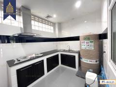 ทาวน์โฮม 3 ชั้น เดอะบริติช สาทร-กัลปพฤกษ์ (The British Sathorn-Kallaprapruk) รีโนเวทใหม่-202505081226201746681980710.jpg