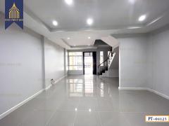 ทาวน์โฮม 3 ชั้น เดอะบริติช สาทร-กัลปพฤกษ์ (The British Sathorn-Kallaprapruk) รีโนเวทใหม่-202505081226211746681981338.jpg