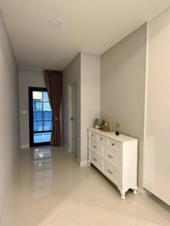 RM186 ให้เช่า Centro Bangna เฟส 2 บ้านใหม่เพิ่งตกแต่งเสร็จ Type ใหญ่สุด บ้านแปลงมุม พร้อมอยู่-202505081823021746703382464.jpg