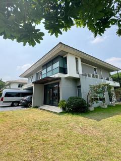 ให้เช่าบ้านเดี่ยว-2-ชั้น-100-ตรว.-4-ห้องน