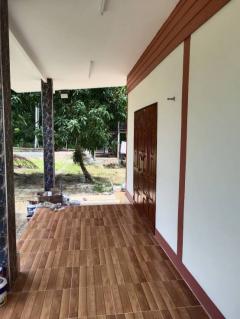 ขายบ้าน ในเขตเทศบาล  อำเภอขลุง จันทบุรี ติดถนนคอนกรีต อยู่ในชุมชนอากาศดี-202505090841411746754901636.jpg