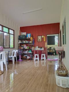 ขายบ้าน ในเขตเทศบาล  อำเภอขลุง จันทบุรี ติดถนนคอนกรีต อยู่ในชุมชนอากาศดี-202505090841441746754904342.jpg