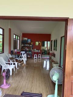 ขายบ้าน ในเขตเทศบาล  อำเภอขลุง จันทบุรี ติดถนนคอนกรีต อยู่ในชุมชนอากาศดี-202505090841461746754906040.jpg