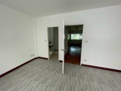 ขายทาวน์โฮม 3 ชั้น หมู่บ้านวิสต้า ปาร์ค วิภาวดี Vista Park Viphavadi-202505090931061746757866318.jpg