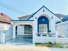  #บ้านรีโนเวทพร้อมอยู่​ ใกล้เมือง​     ต.ป่าแดด​ อ.​เมือง​ จ.​เชียงใหม่