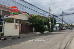 ที่ดินพร้อมบ้านเดี่ยว-หมู่บ้าน-ร่ม