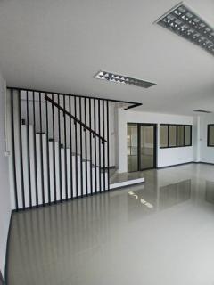 ให้เช่าโกดัง โรงงานมีออฟฟิส 3 ชั้น สามารถทำโรงงานได้หลายกิจการ ทำเลดีเข้าออกได้หลายทาง ลำลูกกาคลอง9   ปทุมธานี -202505102258411746892721268.jpg