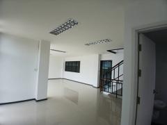 ให้เช่าโกดัง โรงงานมีออฟฟิส 3 ชั้น สามารถทำโรงงานได้หลายกิจการ ทำเลดีเข้าออกได้หลายทาง ลำลูกกาคลอง9   ปทุมธานี -202505102258441746892724260.jpg