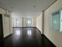 ให้เช่าบ้านเดี่ยว พาร์คเวย์ | ติด MRT น้อมเกล้า | พื้นที่ 65 ตร.วา พร้อมเข้าอยู่ บ้านเดี่ยว 2 ชั้น ทำเลรามคำแหง–ราษฎร์พัฒนา เดินทางสะดวก-202505111313461746944026342.jpg
