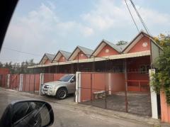 ขายที่ดิน 3 แปลง 243 ตรว. พร้อมห้องเช่า 5 ห้อง ในชอยเพิ่มคุณ 2-202505131151591747111919156.jpg