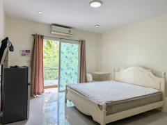 3-Storey Townhouse with 4 Bedrooms near Central & Big C Samui. Prime main-road location for business or living