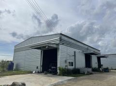 โกดังสำเร็จรูปให้เช่า อมตะนคร 100 ตรม. ราคา : ฿15,700 / ต่อเดือน