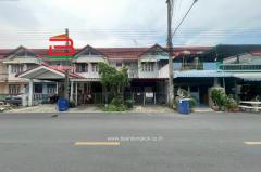 ทาวน์เฮาส์ หมู่บ้าน อยู่เจริญ 1 (คลอง 4 ลำลูกกา) เนื้อที่ 17 ตรว. ใกล้โรงเรียนบีคอนเฮาส์ แย้มสอาดรังสิต ถนนรังสิต-นครนายก ต.บึงยี่โถ อ.ธัญบุรี จ.ปทุมธานี-202505151500081747296008153.jpg