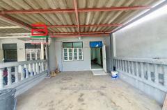 ทาวน์เฮาส์ หมู่บ้าน อยู่เจริญ 1 (คลอง 4 ลำลูกกา) เนื้อที่ 17 ตรว. ใกล้โรงเรียนบีคอนเฮาส์ แย้มสอาดรังสิต ถนนรังสิต-นครนายก ต.บึงยี่โถ อ.ธัญบุรี จ.ปทุมธานี-202505151500091747296009233.jpg