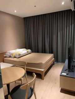 ขายคอนโด Park Origin Phrom Phong (พาร์ค ออริจิ้น พร้อมพงษ์) 26 ตรม. 1 นอน 1 น้ำ ชั้นที่ 5 พร้อมเฟอร์นิเจอร์-202505152016191747314979274.jpg