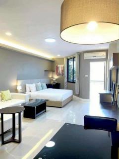 ขาย 2.4 ล้าน 47.38 ตรม. คอนโด The #Trio Condo เชียงใหม่ #บนถนนห้วยแก้ว ห่างจากห้าง #เมญ่า เพียง 550 เมตร (เดินแค่ 7 นาที!)-202505161346071747377967301.jpg