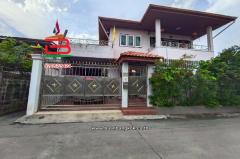ที่ดินพร้อมบ้าน วงศ์สว่าง ซ.8 เนื้อที่ 73 ตารางวา ใกล้บิ๊กซีวงศ์สว่าง แขวงวงศ์สว่าง เขตบางซื่อ กรุงเทพมหานคร