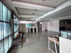 ให้เช่าพื้นที่สำนักงานสุขุมวิท 55 ใกล้สตาร์บัคทองหล่อ (N.1726)-202505201321261747722086706.jpg