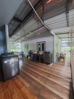 ขายบ้านเดี่ยว 1 ชั้น หมู่บ้านหนองสรวง อ.ศรีประจันต์ สุพรรณบุรี ใกล้โรงเรียน โรงพยาบาล ตลาด โทร 0869220218-202505201604001747731840174.jpg