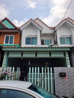 ขายทาวน์เฮ้าส์ บ้านรัชธานี 9 สายไหม 2 นอน 2 น้ำ 2 ชั้น 17 ตร.ว. เดินทางสะดวก
