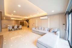 ขายคอนโด คริสตัลการ์เด้น นานา 311 ตรม ห้องใหญ่มาก 4 ห้องนอน แต่งสวย เฟอร์ครบ พร้อมอยู่-202505221258501747893530522.jpg