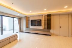 ขายคอนโด คริสตัลการ์เด้น นานา 311 ตรม ห้องใหญ่มาก 4 ห้องนอน แต่งสวย เฟอร์ครบ พร้อมอยู่-202505221258511747893531482.jpg