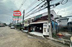 ทาวน์เฮาส์-หมู่บ้าน-ทองสถิตย์วิลล่
