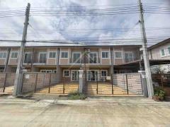 ทาวน์โฮม 2 ชั้น  ทวีโชติ 4 ซอย วัดพระเงิน บ้านมือหนึ่ง สวยพร้อมอยู่