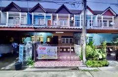 ขายทาวน์เฮาส์ 2 ชั้น ทำเลหน้าเมือง ใกล้ตลาดบ่อบัว อ.เมือง จ.ฉะเชิงเทรา เพียง 1.39 ล้านบาทเท่านั้น-202505241317311748067451395.jpeg