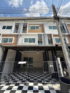 RM243 ให้เช่าหรือขาย ทาวน์โฮมวิลเลตซิตี้พัฒนาการ 38 บ้านสวยใกล้ทางด่วน