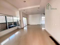 บ้านเดี่ยว 2 ชั้น รีโนเวทใหม่ หมู่บ้านเดอะ เซนโทร สุขุมวิท 113 ซอยวัดด่านสำโรง บ้านใหม่ สภาพดี -202505241559041748077144358.jpg