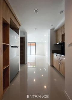 RM245 ให้เช่า อาคาร 3 ชั้น เพดานสูง สไตล์โมเดิร์น สุทธิสาร เหมาะพักอาศัย-Home Office-co working space ให้เช่า 60,000 บ-ด-202505241646301748079990423.jpg