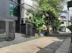 RM245 ให้เช่า อาคาร 3 ชั้น เพดานสูง สไตล์โมเดิร์น สุทธิสาร เหมาะพักอาศัย-Home Office-co working space ให้เช่า 60,000 บ-ด-202505241646311748079991075.jpg