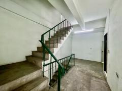 ให้เช่าอาคารพาณิชย์ 3.5 ชั้น 16 ตรว. ถ.ประชาอุทิศ 60-2 ใกล้โรงเรียนอิสลามวิทยาลัย-202505262257011748275021513.jpg
