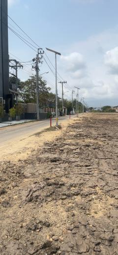 ขายที่ดินถมแล้ว 90 ตรว. ราคาถูกสุดในย่านนี้ ทำเลดีมาก ใกล้ตลาด เข้าออกสะดวก พร้อมใช้งานทันที-202505271041471748317307250.jpg