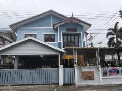 บ้านเดี่ยวหลังมุม หน้าสวน ถนนกว้าง จอดรถได้หลายคัน