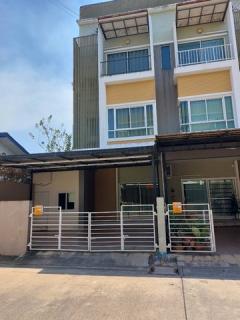 ปล่อยเช่าทาวน์เฮ้านริน2 รามคำแหง144 บ้านหลังมุม ปากซอยเป็นสถานีรถไฟฟ้าสีส้ม ใกล้ตลาดมีนบุรี แฟชั่นไอซ์แลนด์ ตลาดสัมมากร ซอยมีสทีน -202505281336551748414215618.jpg
