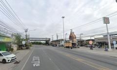 ขายที่ดินเปล่าติดถนนใหญ่เหมาะปลูกสร้างอาคารทำร้านค้าขาย ใกล้แหล่งชุมชน ฝั่งตรงข้ามหน้าวัดศรีวารีน้อย  ใกล้สุวรรณภูมิ