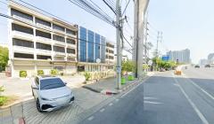 MRTท่าพระ200ม.ตลาดพลู ติดถนนใหญ่  รัชดาภิเษก-ท่าพระ โกดัง อาคารพาณิชย์ 3 คูหา 4 ชั้น 652 ตรม.  56ตรว.  สี่แยกท่าพระ  2 คัน 