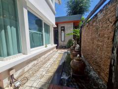 ขายบ้านเดี่ยว สไตล์ Luxury โครงการหรู ลัดดารมย์ ราชพฤกษ์-รัตนาธิเบศร์ 2 พร้อมเรือนรับรอง สภาพสวยมากพร้อมอยู่-202505290944341748486674901.jpg
