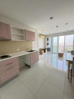 ขาย condo mark รัชดา แอร์พอร์ตลิ้งค์ ชั้น19 ห้องมุม 56.72ตรม. 2นอน สภาพใหม่