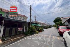 ทาวน์เฮาส์ เอเชียโฮมทาวน์ 1-3 เนื้อที่ 18 ตรว. ถนนบางกรวย-ไทรน้อย อ.ไทรน้อย จ.นนทบุรี-202505301634001748597640211.jpg