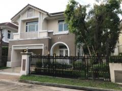 RM261 ให้เช่า มาสเตอร์พีซ เลียบทางด่วนเอกมัยรามอินทรา  พร้อมอยู่