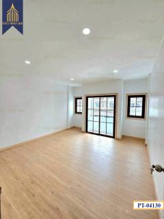 ทาวน์เฮ้าส์หมู่บ้านรุ่งเรือง 6 พร้อมอยู่ราคาย่อมเยาว์-202506021633261748856806587.jpg