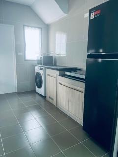 ให้เช่าบ้านเดี่ยวใหม่เอี่ยม พร้อมเฟอร์นิเจอร์ โครงการ สราญสิริ บางนา-202506032055041748958904851.jpg