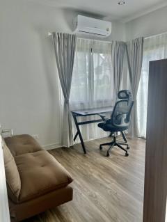 ให้เช่าบ้านเดี่ยวใหม่เอี่ยม พร้อมเฟอร์นิเจอร์ โครงการ สราญสิริ บางนา-202506032055071748958907808.jpg