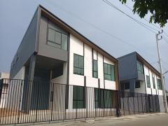 ขายมินิแฟคตอรี่ 3 ชั้น 715 ตรม. ย่านลำลูกกาคลอง 8 ใกล้โรงงานปราสาททองโอสถ ( ที่ดินผังสีม่วง )