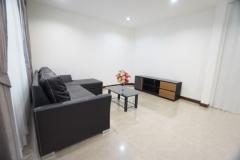 NTG1004 RENT : ให้เช่าทาวน์เฮ้าส์ 3 ชั้นในหมู่บ้านอยู่เจริญ รัชดาซอย 3 ซอยสถานทูตจีน พร้อมเฟอร์นิเจอร์ ห้วยขวาง-202506042350041749055804845.jpg