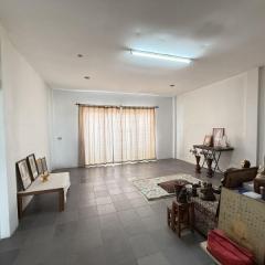 ขายทาวน์เฮาส์ 3 ชั้น หมู่บ้านวิโรจน์วิลล์ ราชพฤกษ์ 345 (รหัสทรัพย์ 201547) ต.ละหาร อ.บางบัวทอง จ.นนทบุรี-202506050406391749071199983.jpg